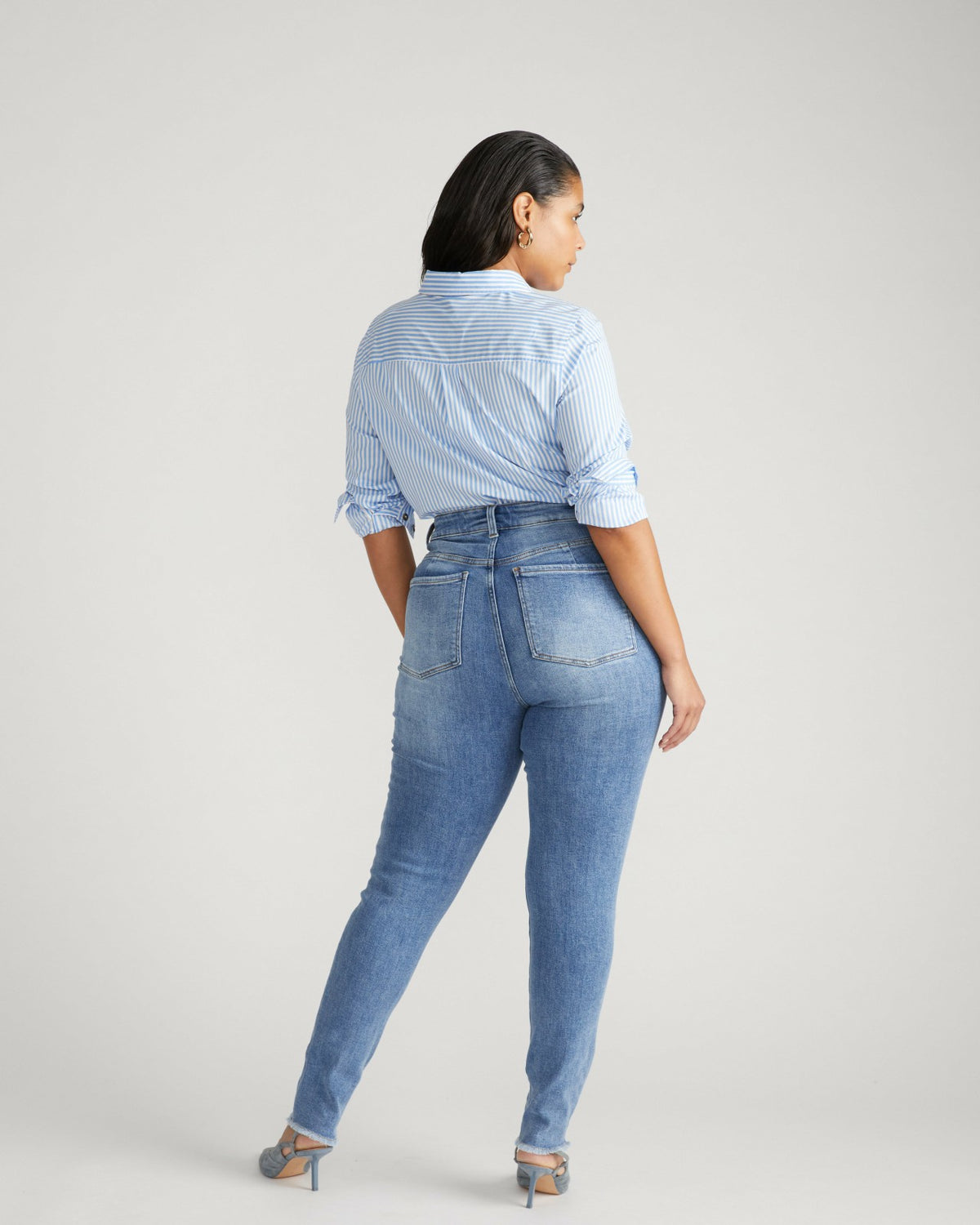 Joni High Rise Curve Slim Leg Jeans 32 Inch - Bright Indigo | Universal Standard