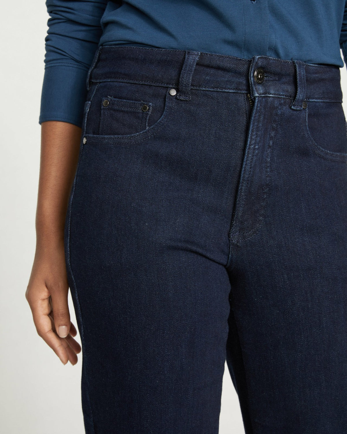 Etta High Rise Straight Leg Jeans 31 Inch - Dark Indigo | Universal Standard