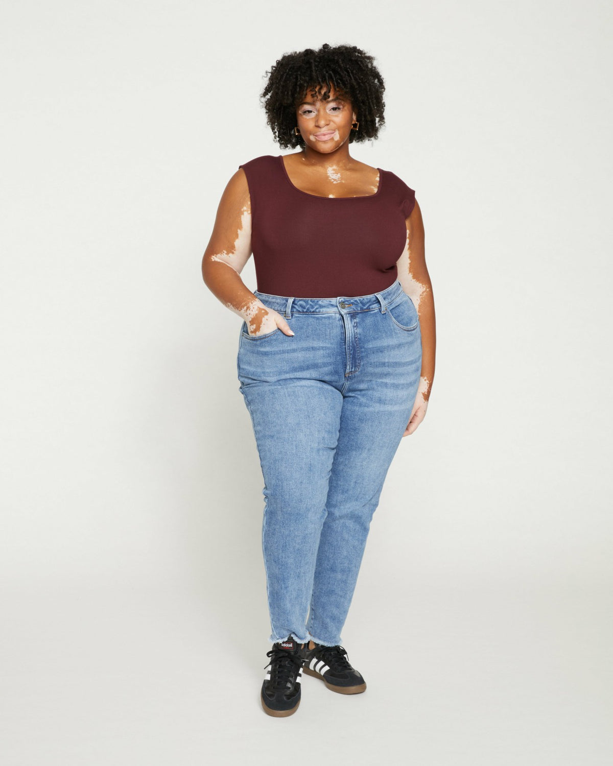 Joni High Rise Curve Slim Leg Jeans 27 Inch - Bright Indigo | Universal Standard