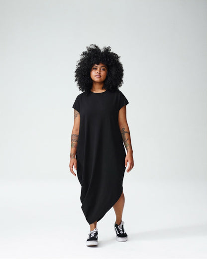 Iconic Petite Geneva Dress - Black | Universal Standard