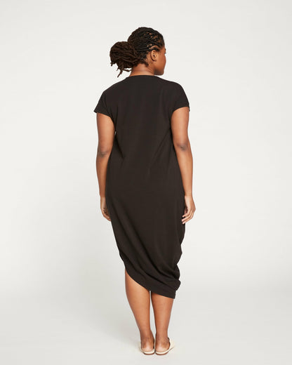 Iconic Geneva Dress - Black | Universal Standard