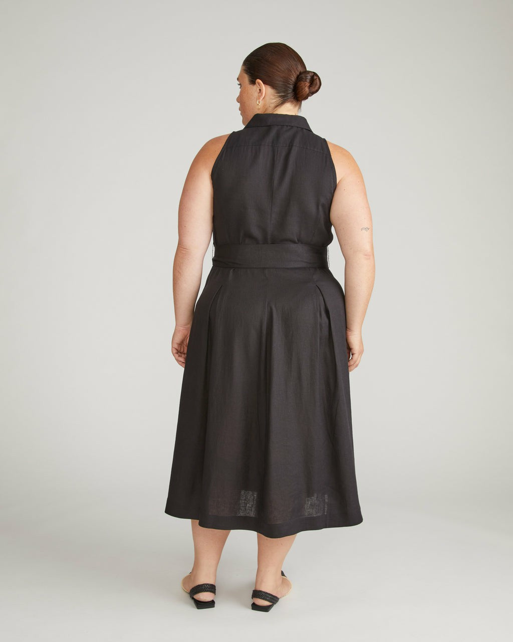 Adelaide Linen Blend Shirtdress - Black | Universal Standard