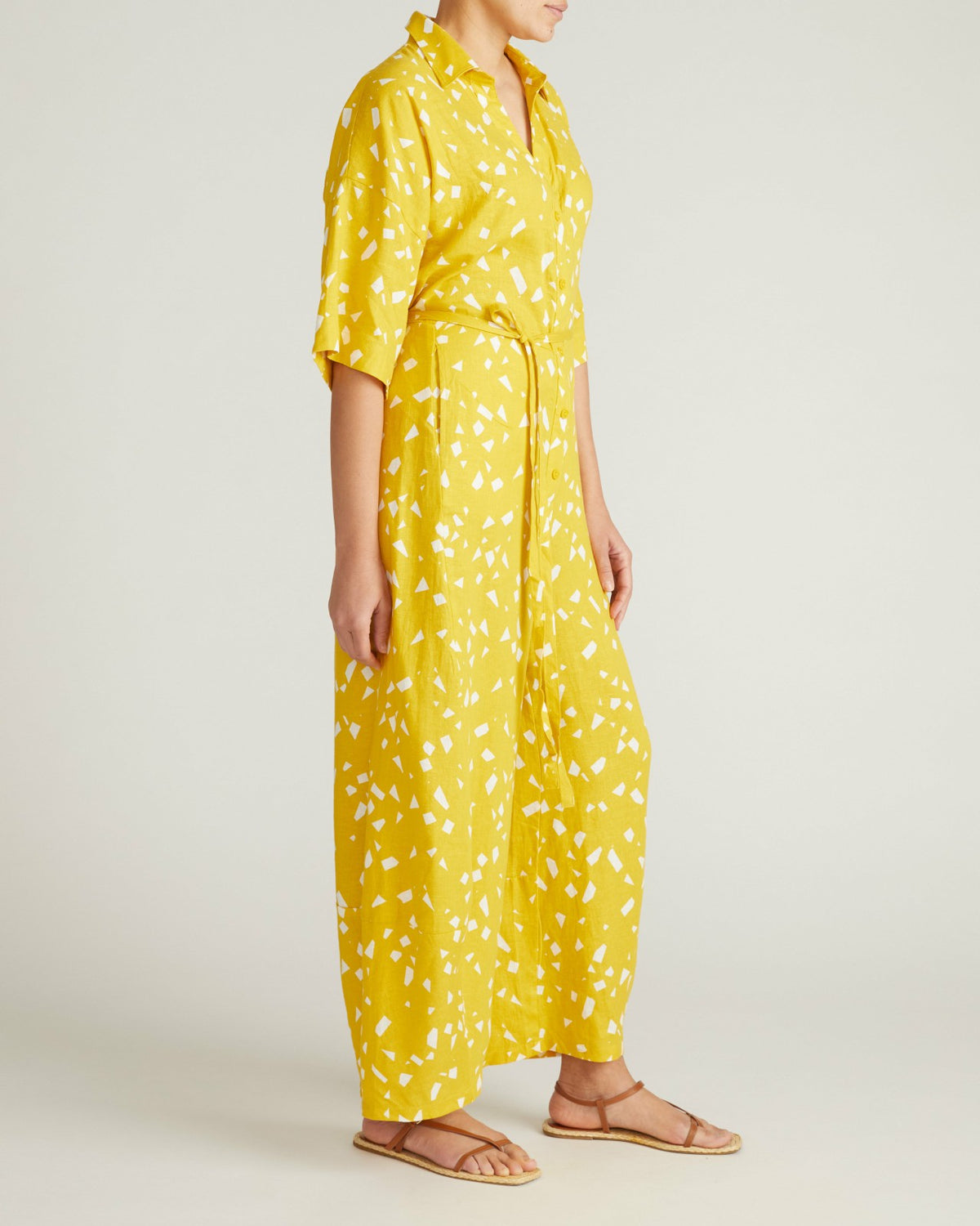 Maggie Barrel Leg Linen Blend Jumpsuit - Yellow Confetti Print | Universal Standard