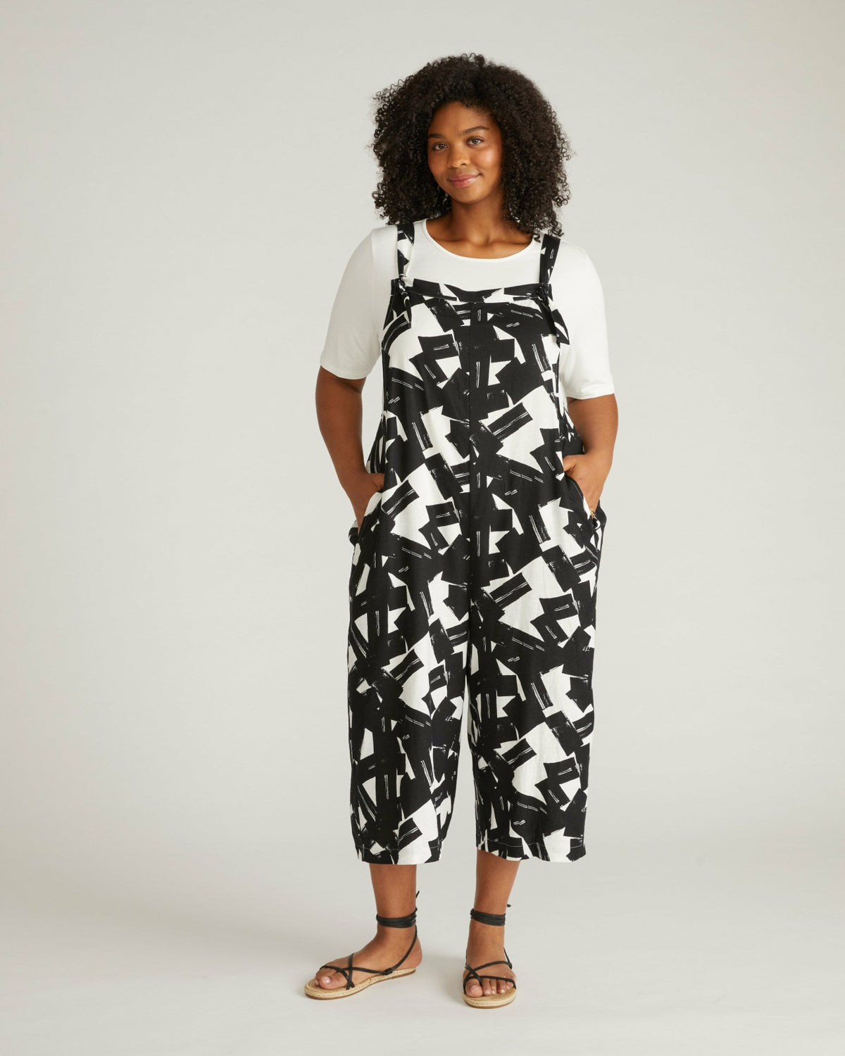 Kora Linen Blend Overalls - Santiago Print | Universal Standard