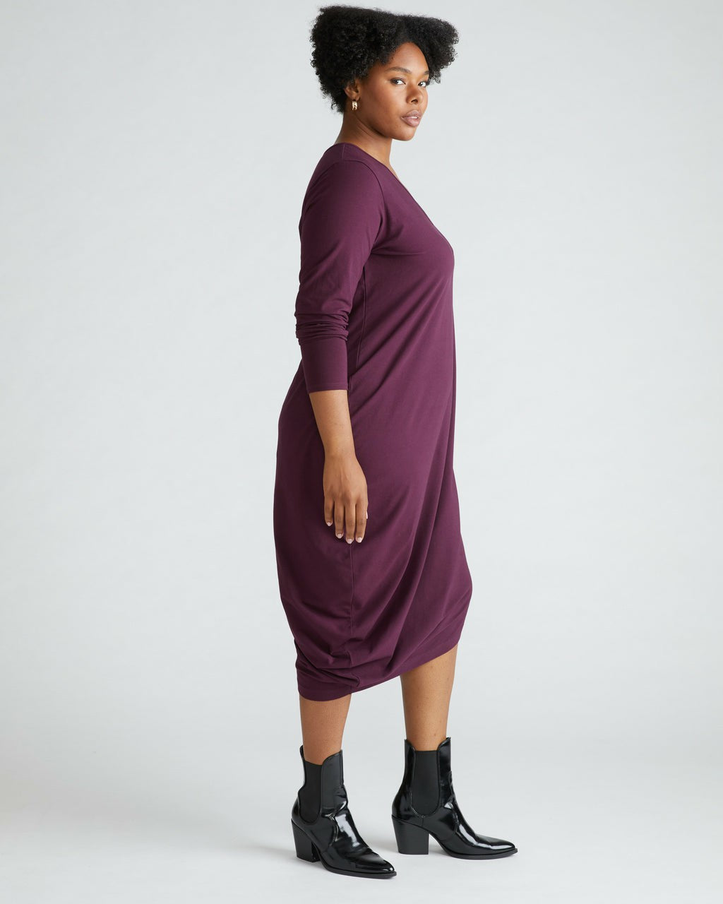 Iconic Long Sleeve V-Neck Geneva Dress - Acai | Universal Standard
