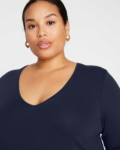 Iconic Long Sleeve V-Neck Geneva Dress - Midnight | Universal Standard