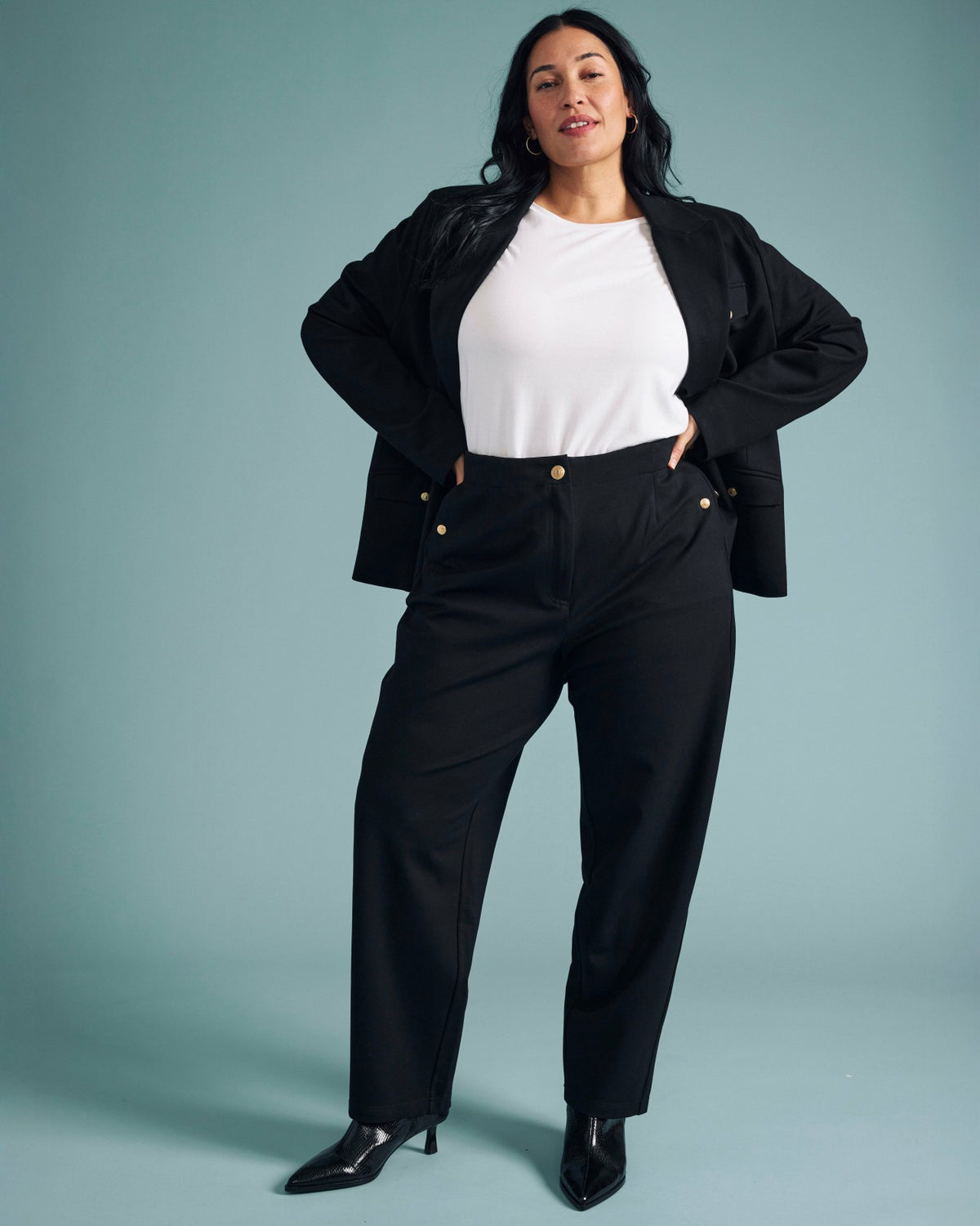 4 Pocket Ponte Blazer - Black with Gold Buttons | Universal Standard