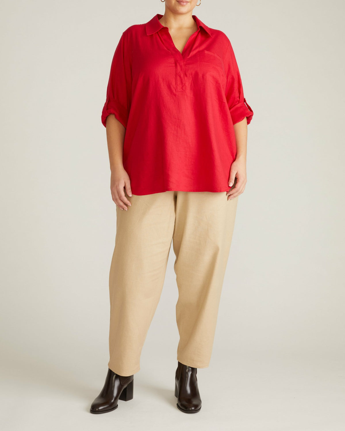Button Back Linen Blend Polo Shirt - Brilliant Red | Universal Standard