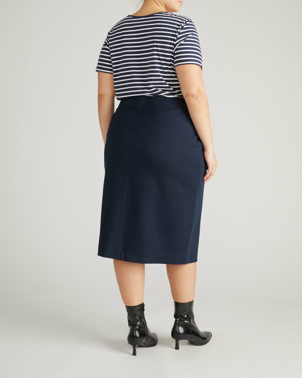 Anya Ponte Skirt - Navy with Gold Buttons | Universal Standard