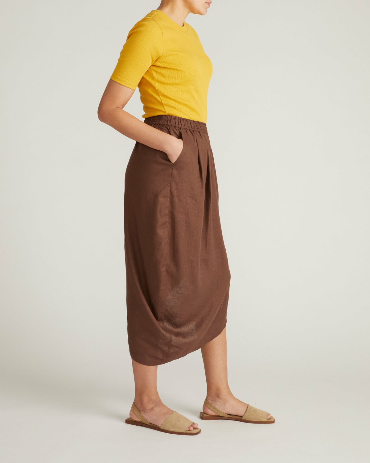 Geneva Linen Blend Skirt - Peppercorn | Universal Standard