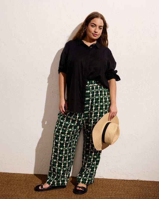 Iris Linen Blend Easy Pull-On Pants - Green Trellis Print | Universal Standard