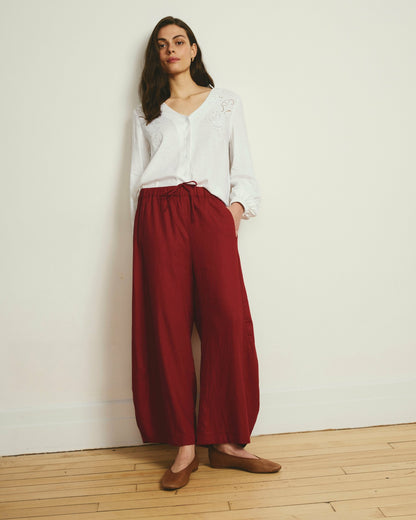 Cosma Barrel Leg Linen Blend Pants - Vibrant Red | Universal Standard