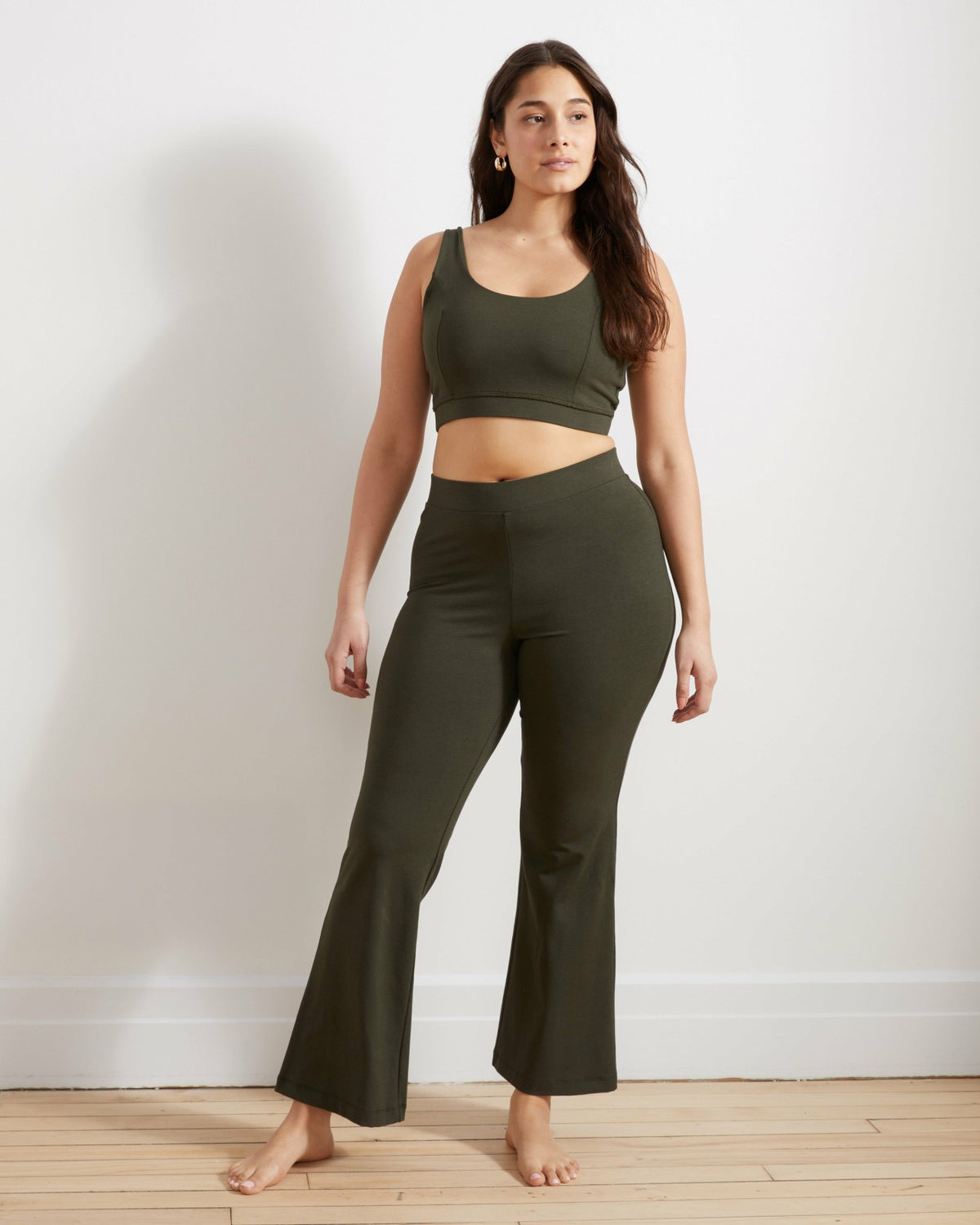 Roya Bootcut Legging - Nori | Universal Standard