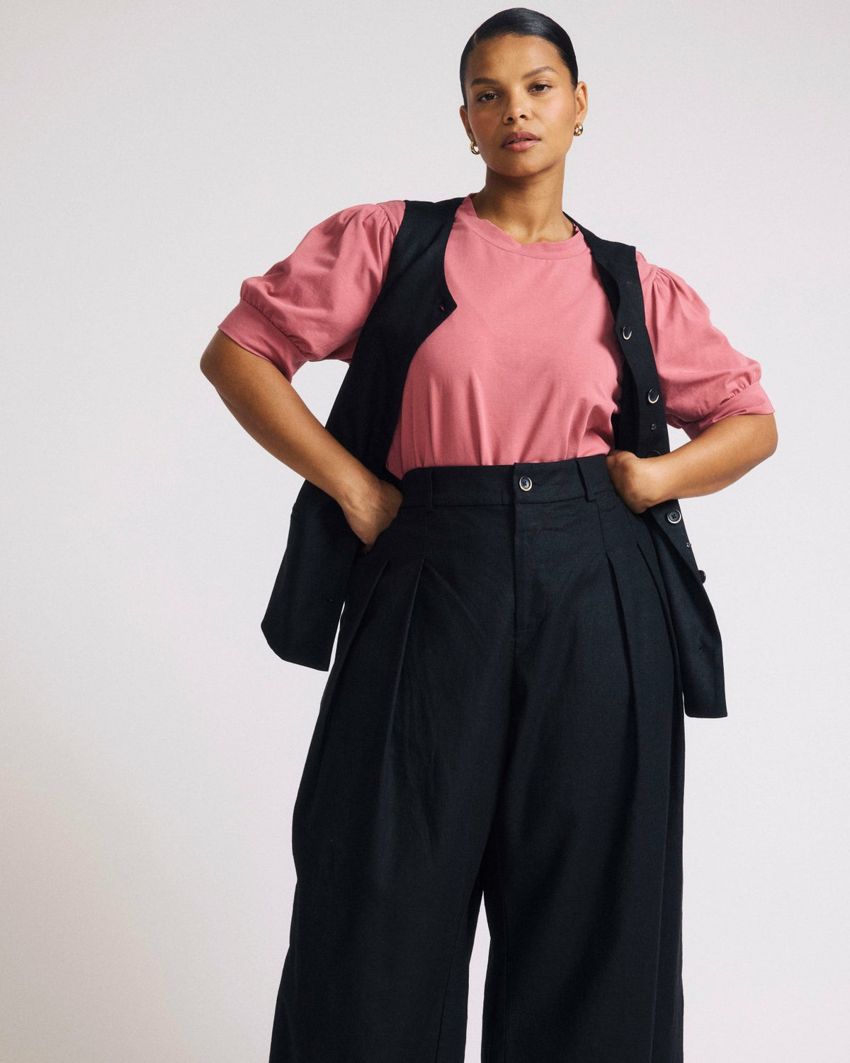 Pouf Sleeve Tee - Virginia Rose | Universal Standard