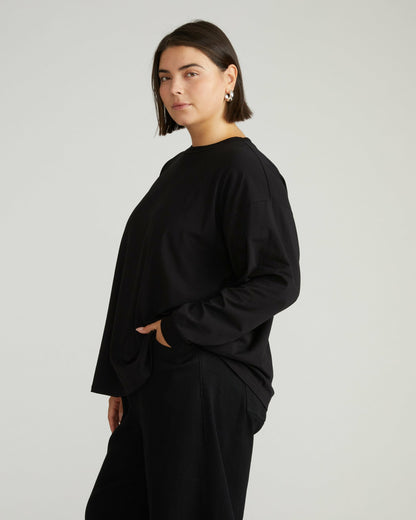 Long Sleeve Relaxed Tee - Black | Universal Standard