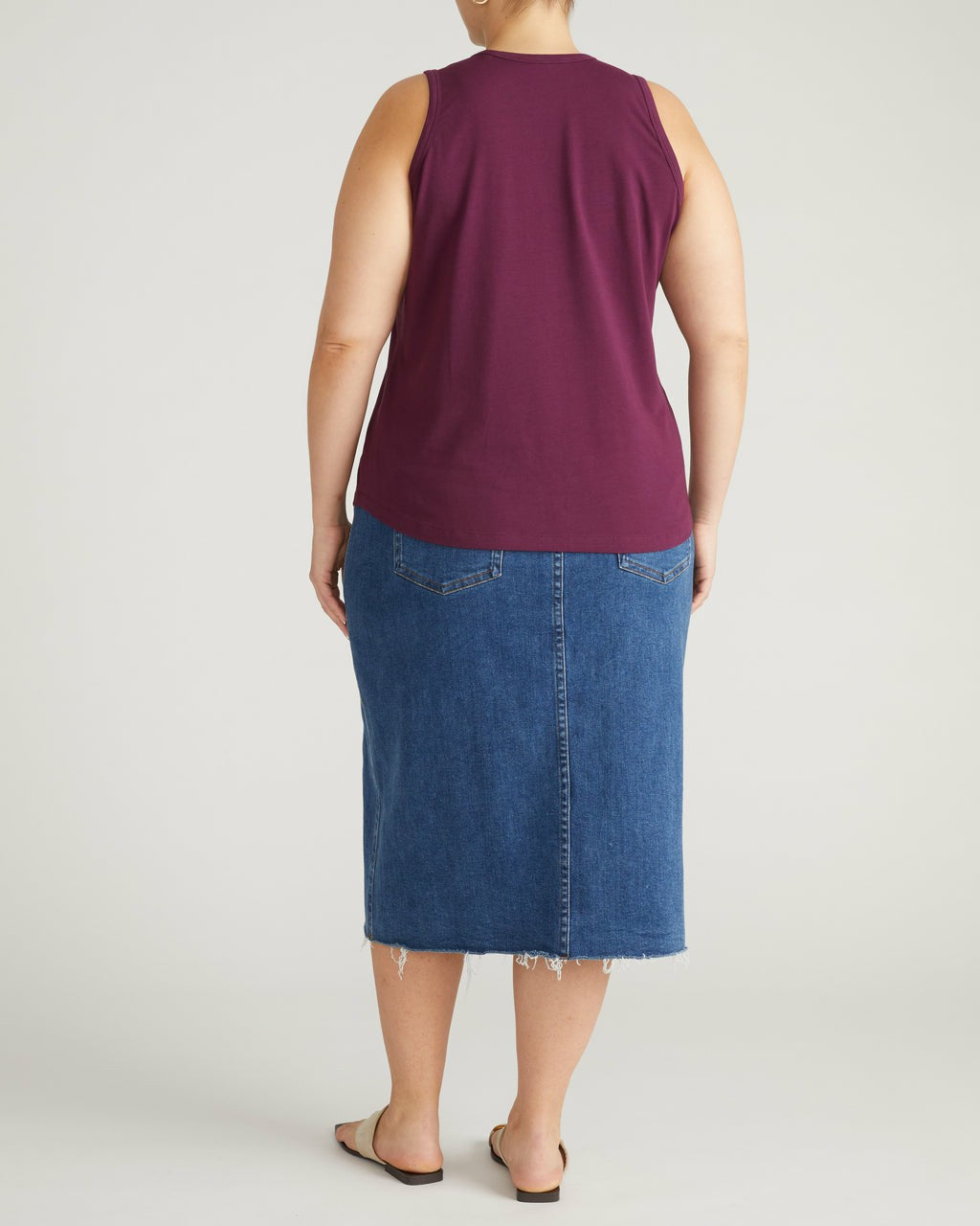 Cai High Neck Tank - Gamay | Universal Standard