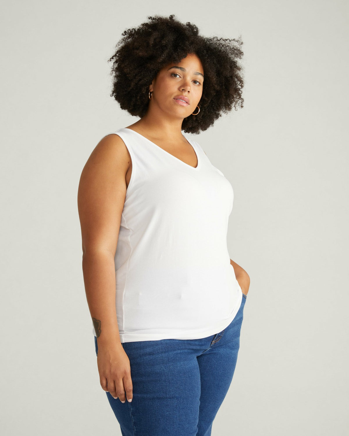 Double V Tank - White | Universal Standard