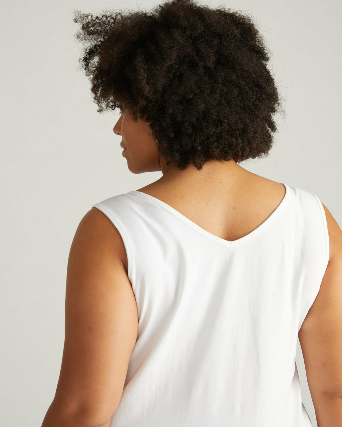 Double V Tank - White | Universal Standard