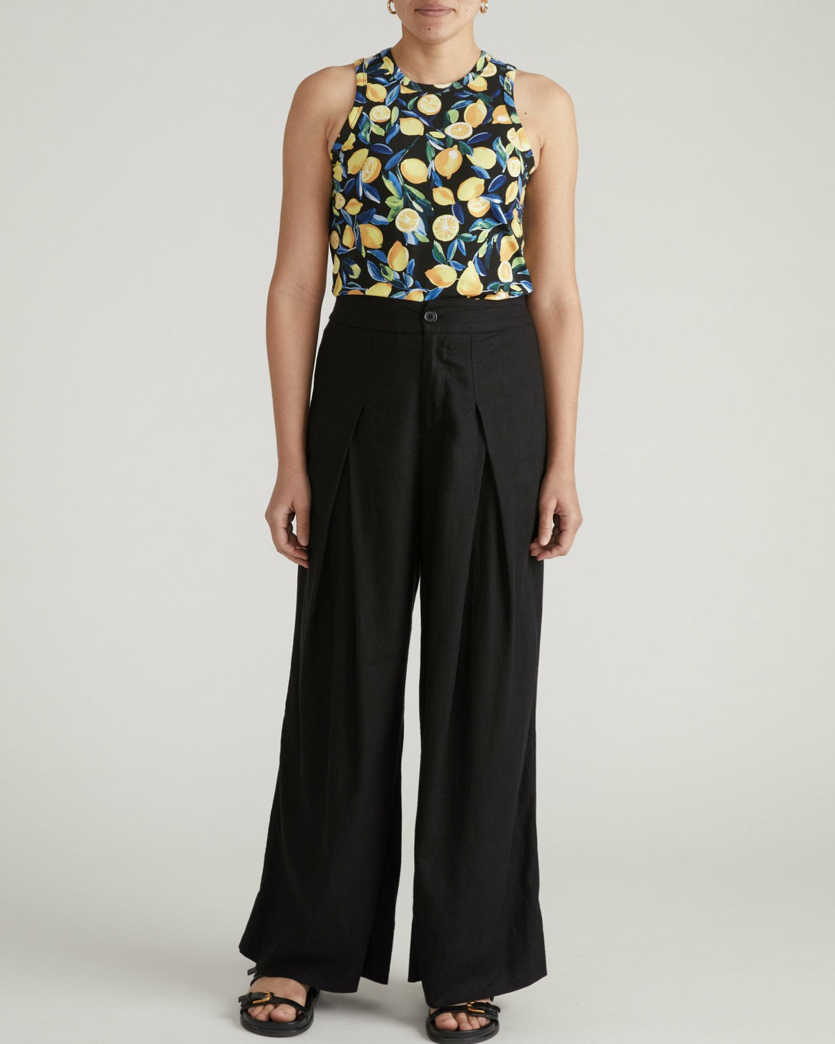 Cai High Neck Tank - Black Limoncello Print | Universal Standard