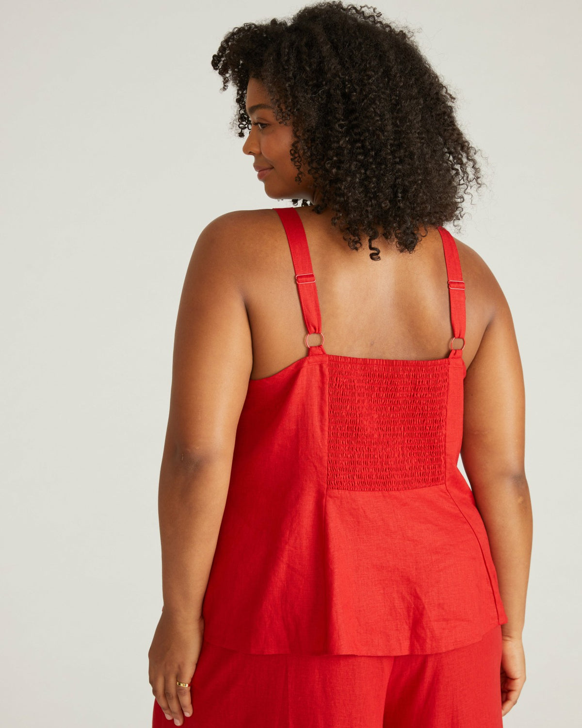 Kuki Sleeveless Linen Blend Top - Ruby Red | Universal Standard