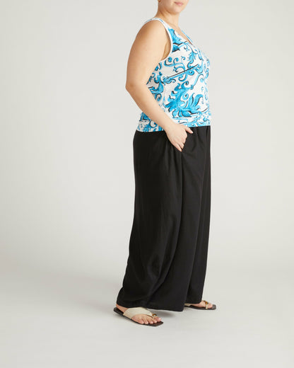 Double V Tank - Blue Majolica Print | Universal Standard