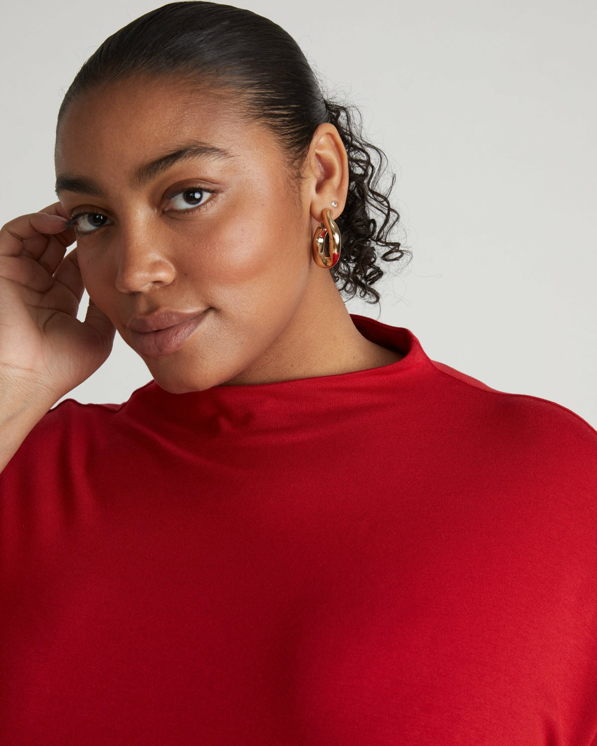 Petra Liquid Jersey Top - New York Red | Universal Standard