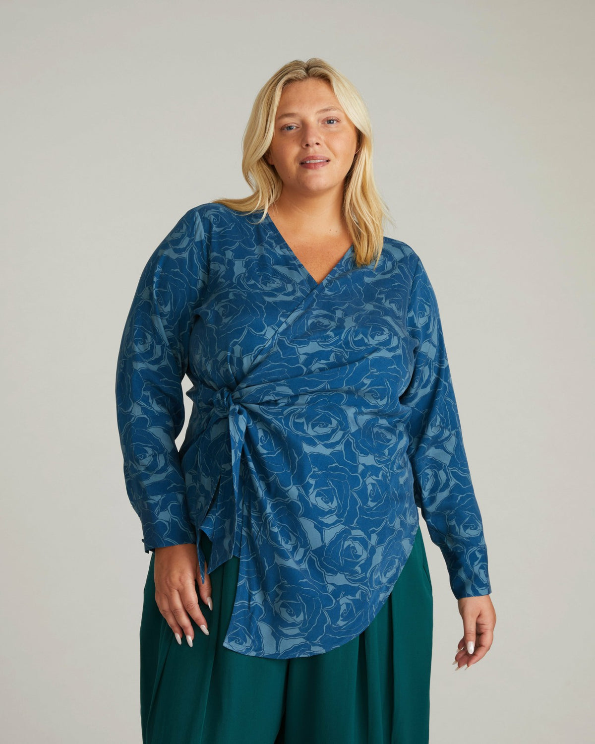 Beacon Stretch Cupro Wrap Shirt - Rose Print in Deep Teal | Universal Standard