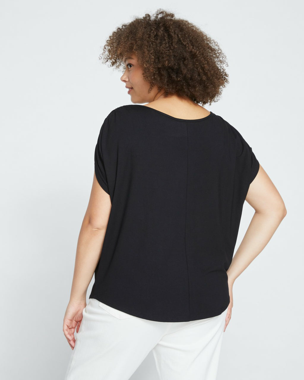 Helena Divine Jersey Gathered Tee - Black | Universal Standard