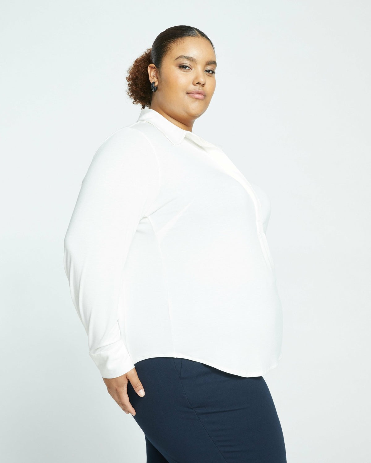 Elbe Popover Liquid Jersey Shirt Classic Fit - White | Universal Standard