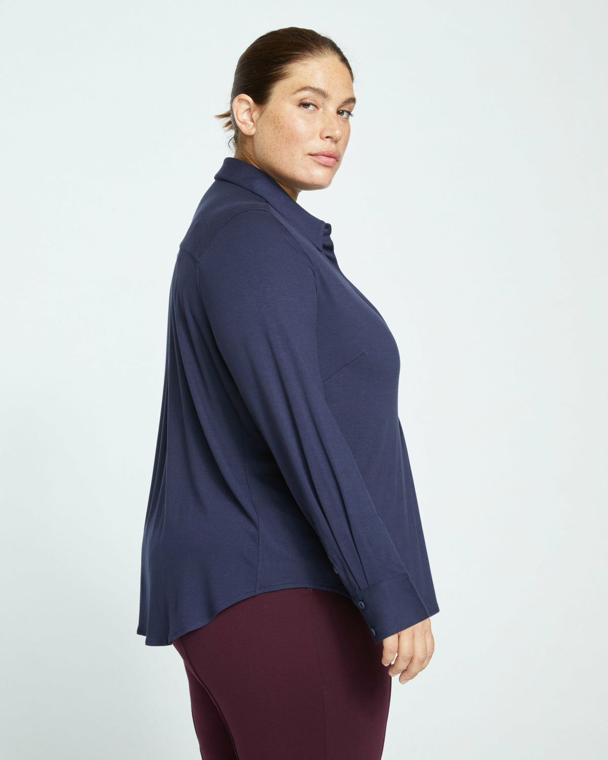 Elbe Popover Liquid Jersey Shirt Classic Fit - Midnight | Universal Standard