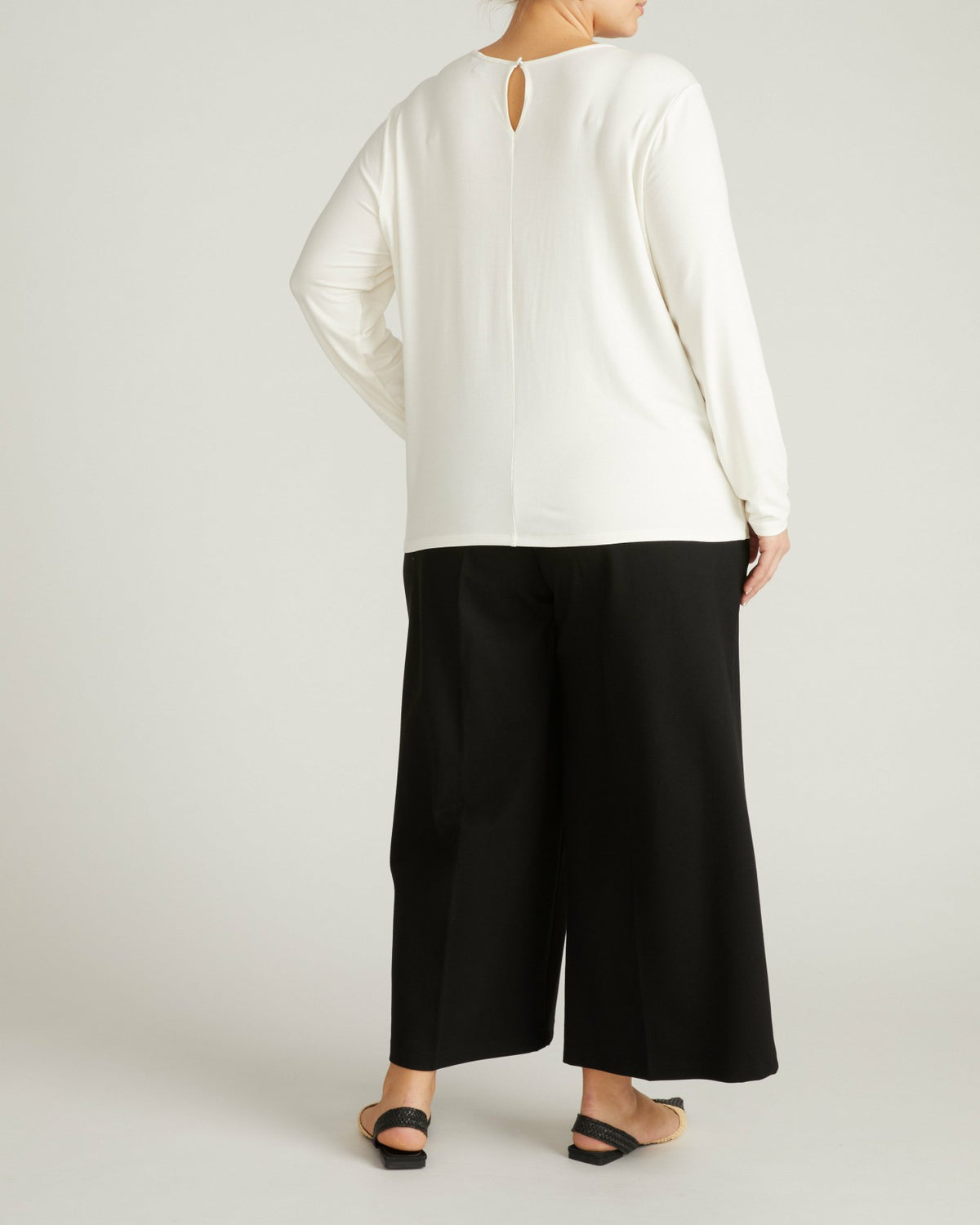 Joan Liquid Jersey Long Sleeve Top - White | Universal Standard