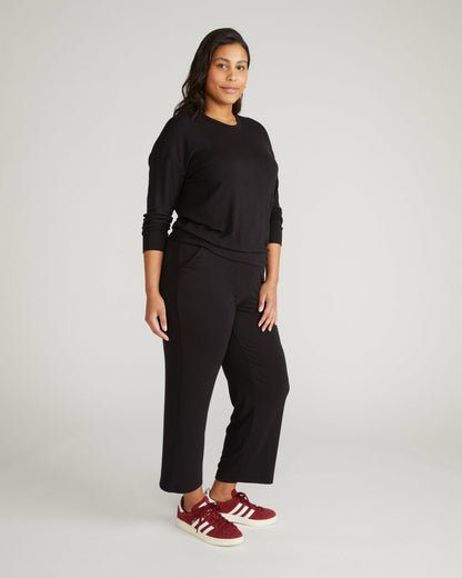 TravelKnit Sweatshirt - Black | Universal Standard
