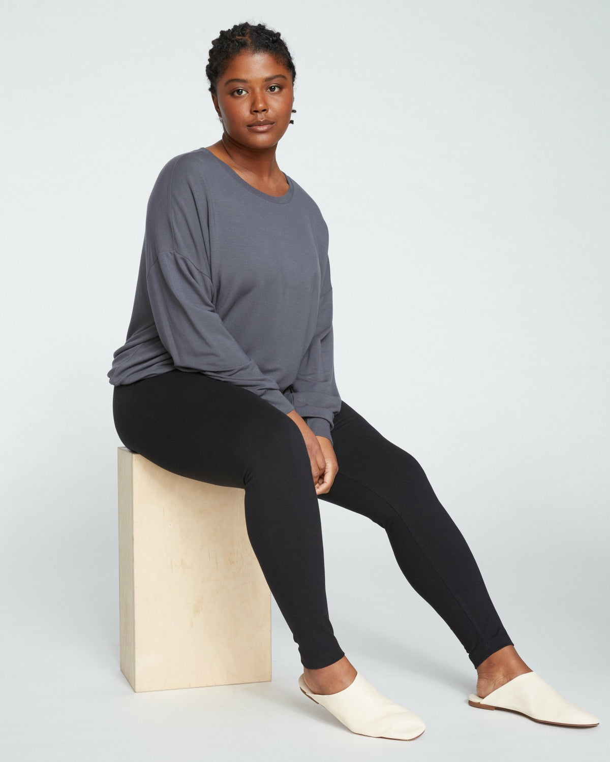 Roya Leggings 27 Inch - Black | Universal Standard