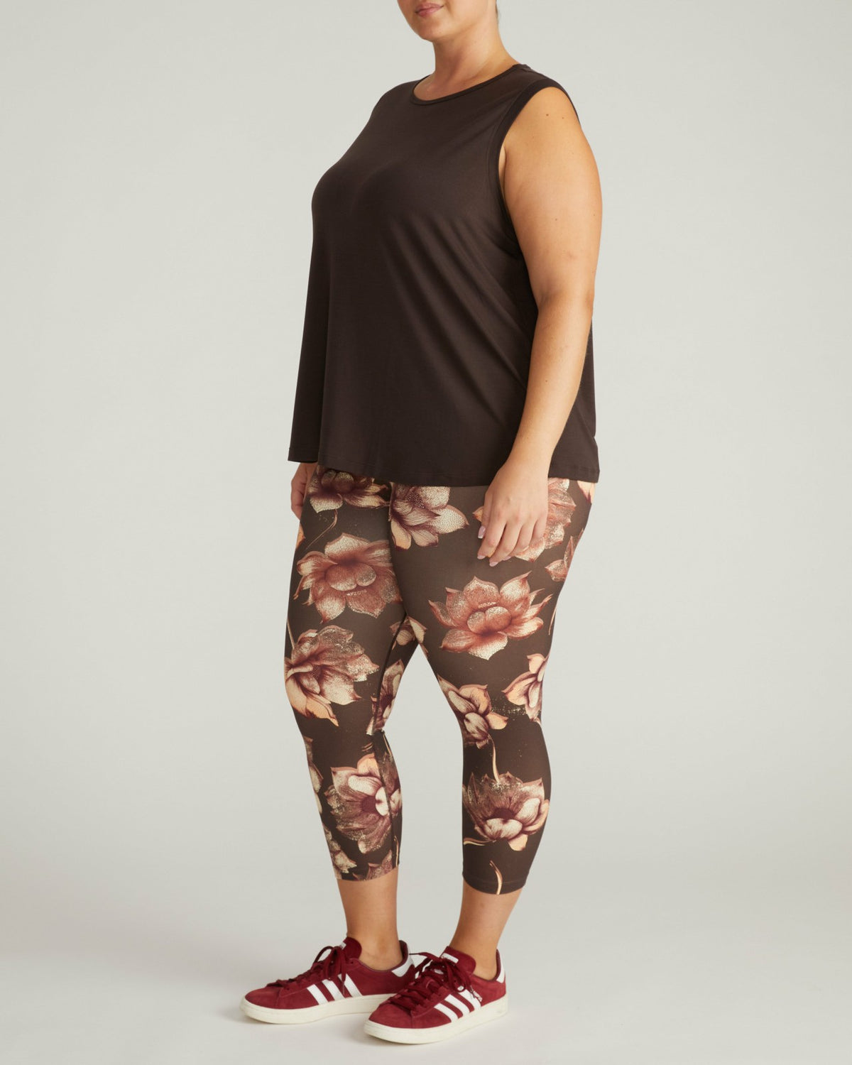 Mia Movement Tank - Deep Brown | Universal Standard