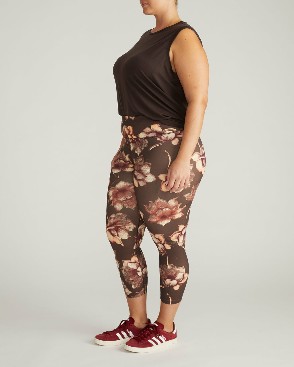 Next-to-Naked Cropped Legging - Lotus Print | Universal Standard