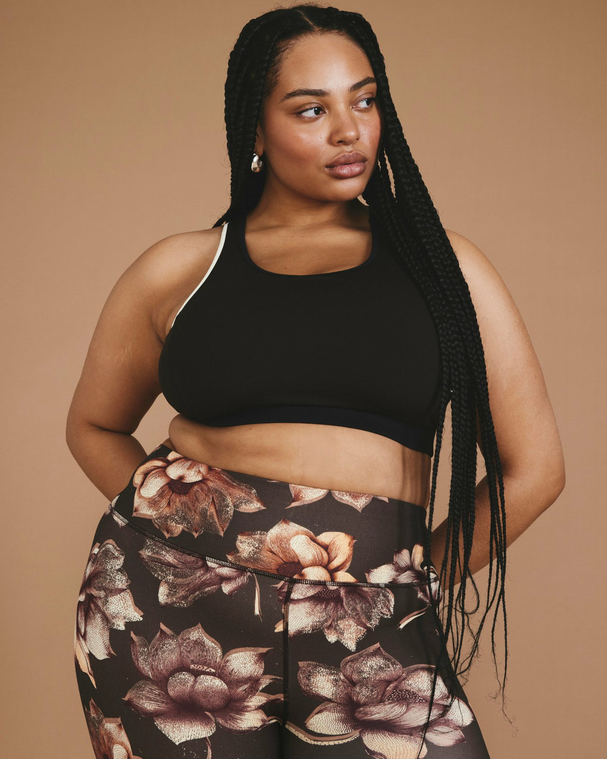 Next-to-Naked Racerback Sports Bra - Deep Brown/Dove Wing Trim | Universal Standard