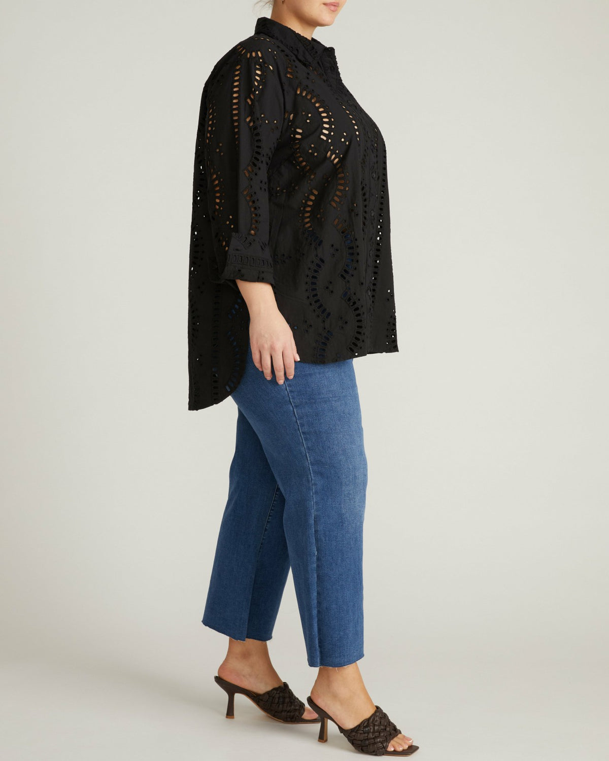 The Embroidered Artist Poplin Shirt - Black | Universal Standard