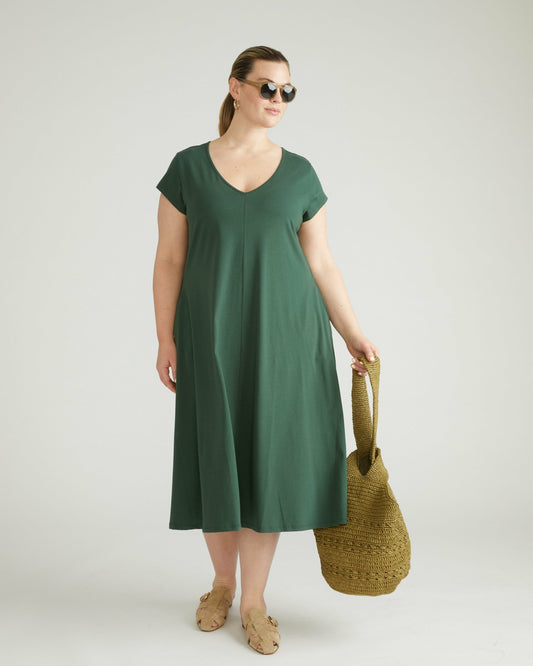 Danna Jersey Dress - Conifer | Universal Standard