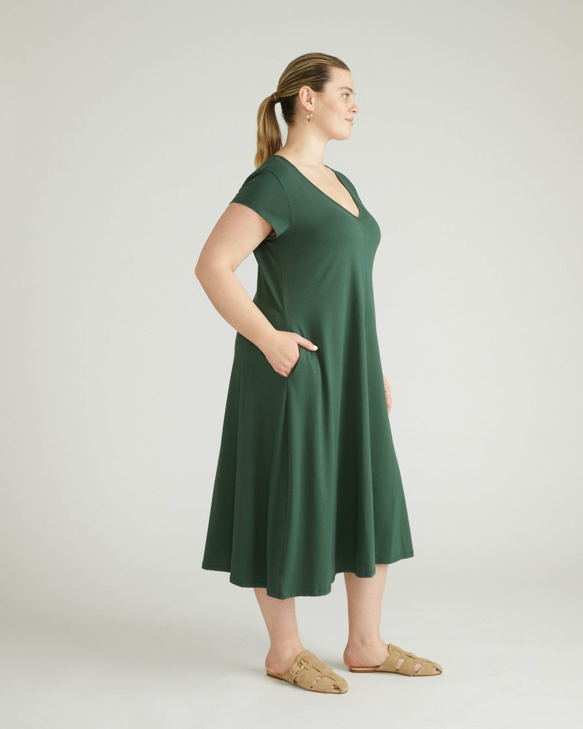 Danna Jersey Dress - Conifer | Universal Standard