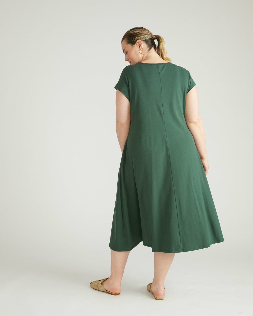 Danna Jersey Dress - Conifer | Universal Standard