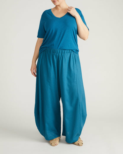 Light-As-Air V Rex - Ink Blue | Universal Standard