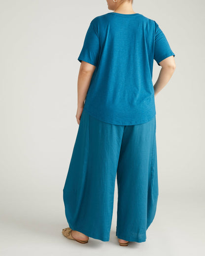 Light-As-Air V Rex - Ink Blue | Universal Standard