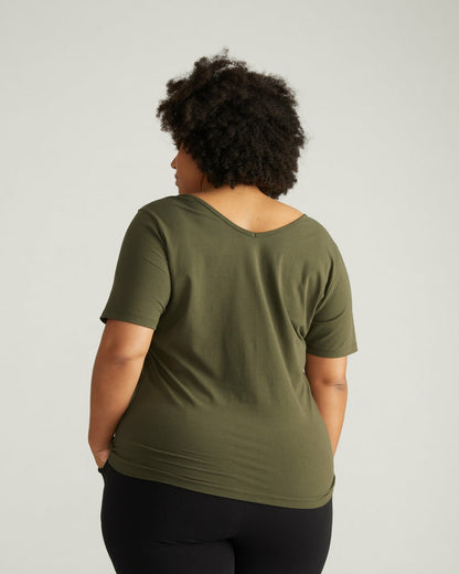 Double V Tee - Nori | Universal Standard