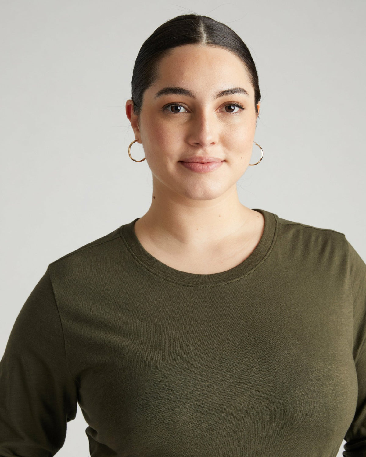 Light-As-Air Long Sleeve Crew Neck Tee - Nori | Universal Standard