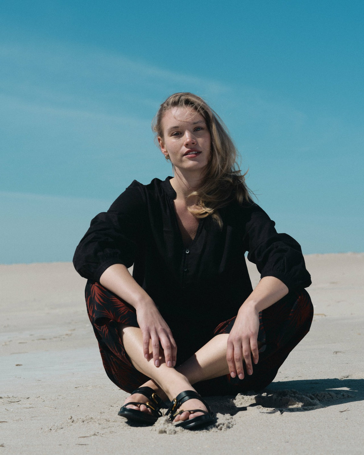 Avalon Linen Blend Blouse - Black | Universal Standard