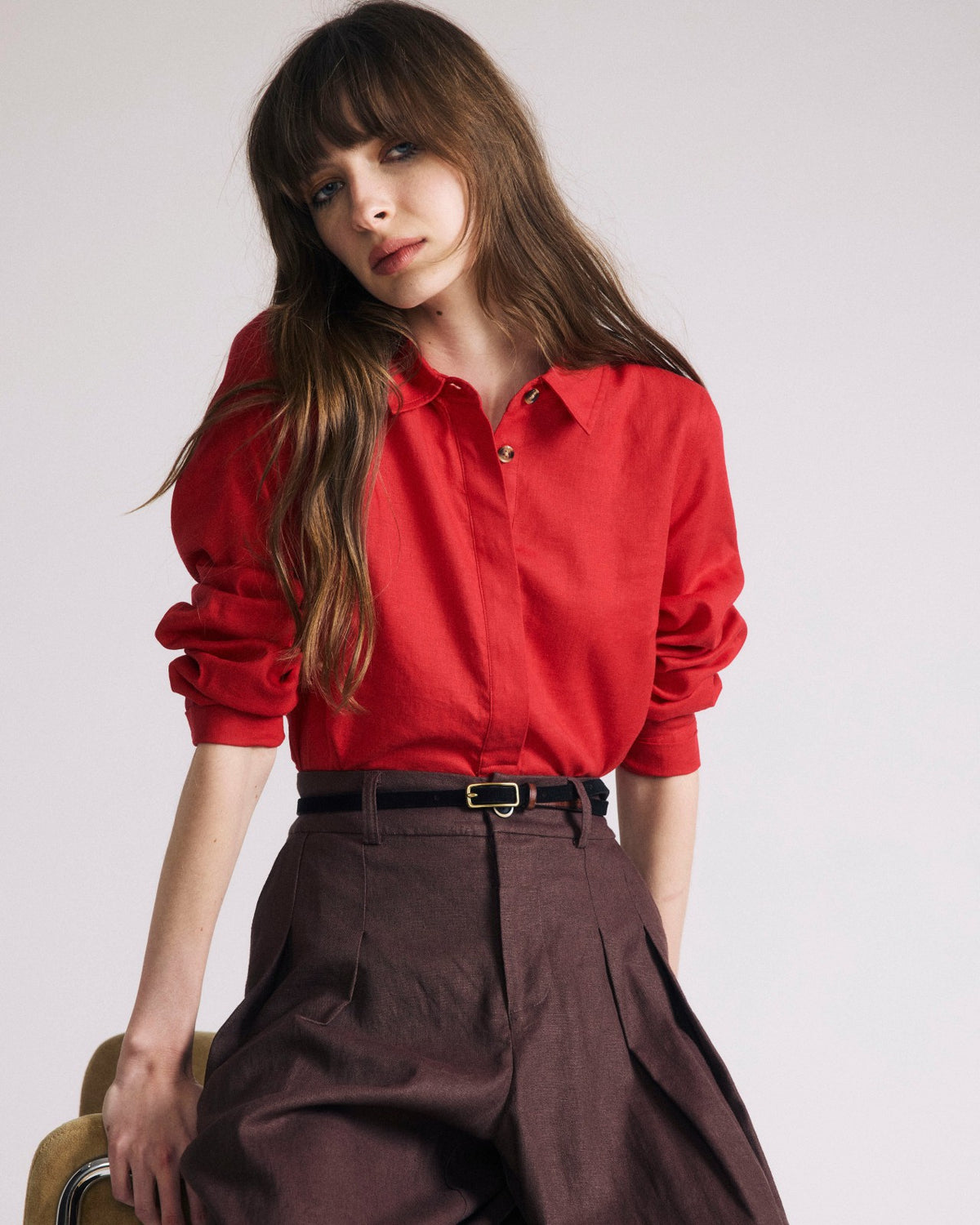 Elbe Popover Stretch Linen Blend Shirt - Brilliant Red | Universal Standard