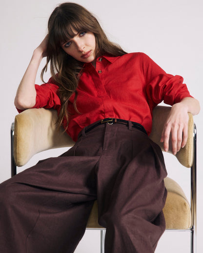 Elbe Popover Stretch Linen Blend Shirt - Brilliant Red | Universal Standard
