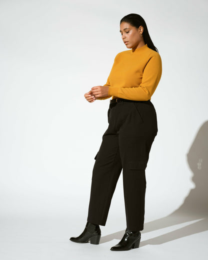 Karlee Stretch Cotton Twill Cargo Pants - Black | Universal Standard