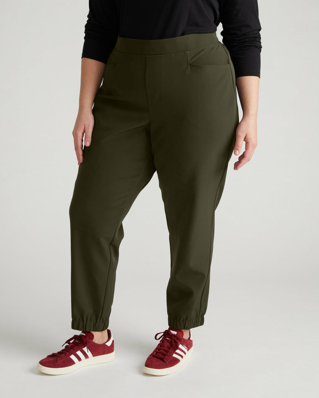 Go-Stretch Jogger - Nori | Universal Standard