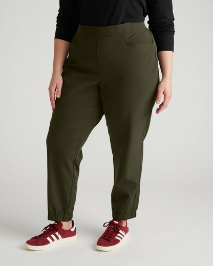Go-Stretch Jogger - Nori | Universal Standard